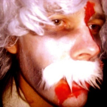 Exciting day on the PCC front. Devin releases the final chapter of Dracula’s Casket and Patrick’s Gloom Balloon’s Debut 7inch Single is released on Maximum Ames Records.
Devin has started a bandcamp page where you can hear the final in the epic saga...