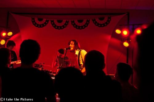 The Poison Control Center’s Stranger Ballet was picked as the 30th best record out of 100 on the Best of the Steve Dahl Show! Check it out…
http://new.dahl.com/2012/01/the-best-of-the-best/
Also Haiku Lou has written a very sweet Haiku about the PCC at the Pageant last friday this makes our day! We love ya St. Lou!
http://www.haikulou.com/2012/01/poison-control-center-at-pageant-01-06.html
Thanks y’all!